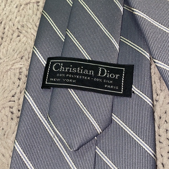 Christian Dior Men’s Tie (Light Grey/White)